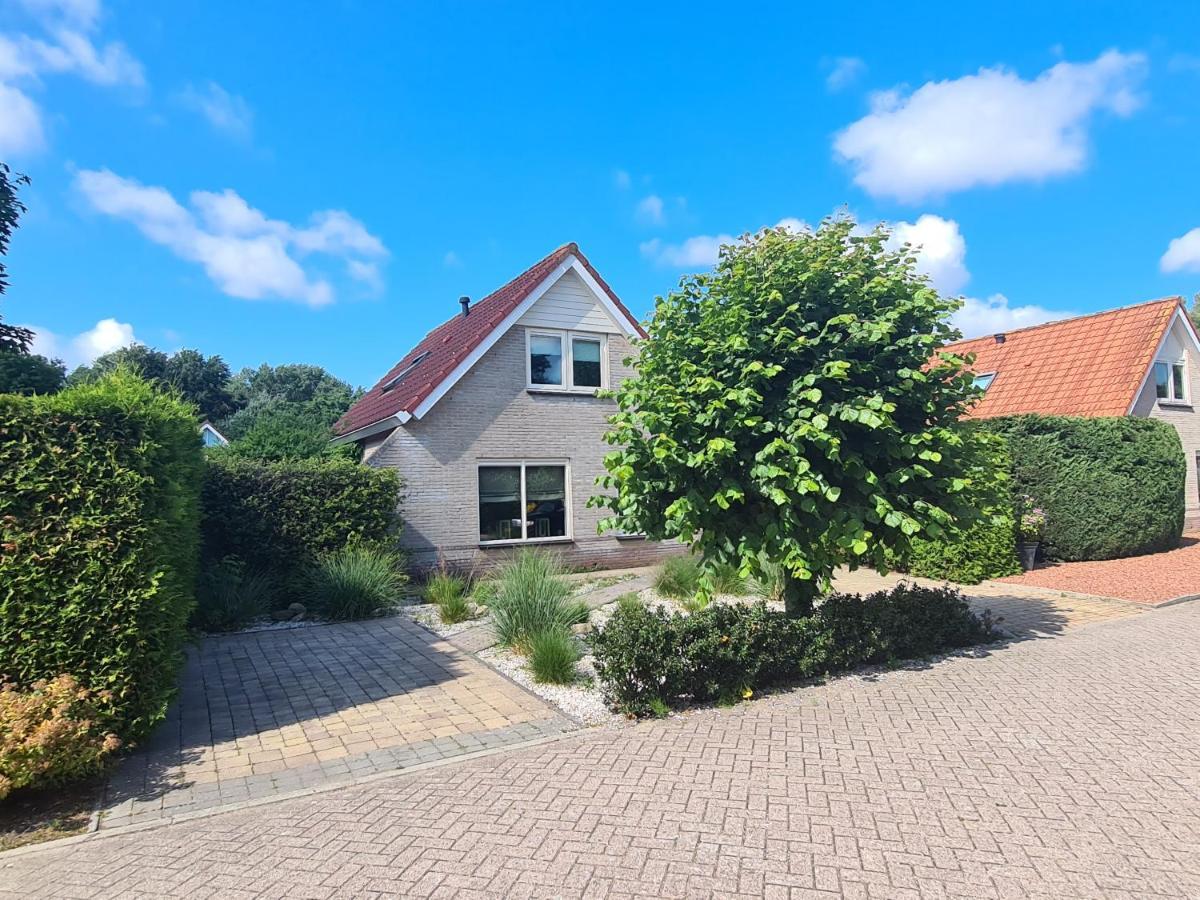 Holiday Home Villa Dora Noordwijkerhout Bagian luar foto